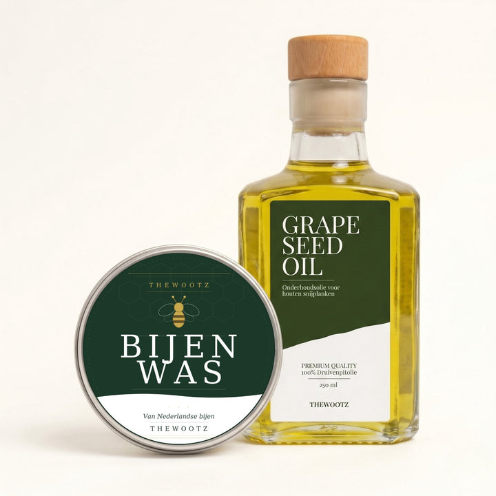 Fles druivenpitolie en blikje bijenwas van TheWootz voor houten snijplanken.